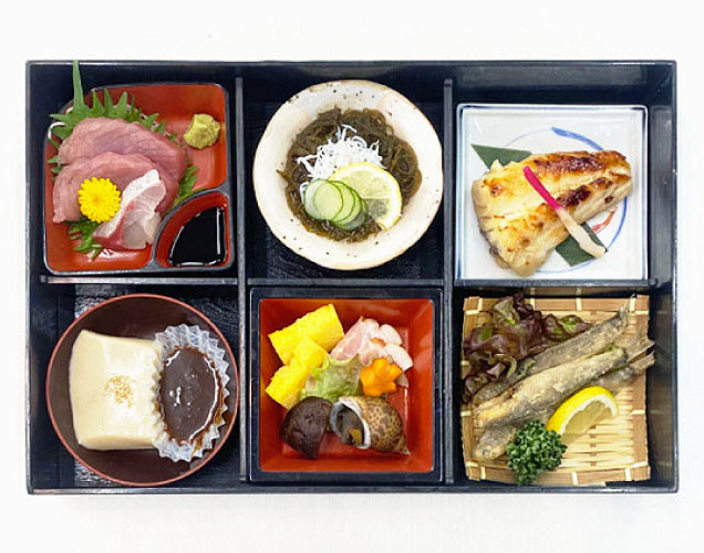 松花堂弁当(並)