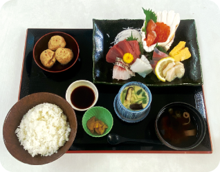 お刺身定食