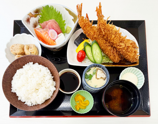 エビフライ定食