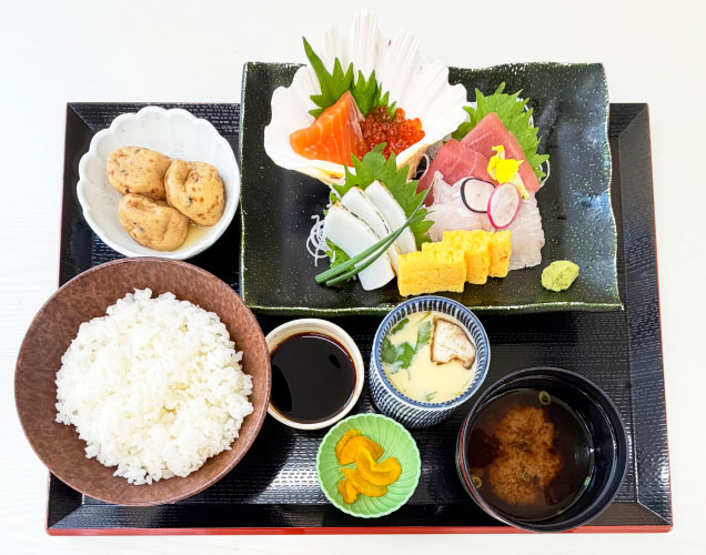 お刺身定食